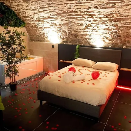 Hebergement Insolite, Night Secret Groot Millau Exterior foto